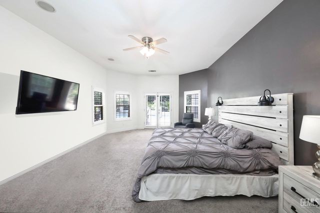 10505 Finchley Drive, Bakersfield, CA 93311