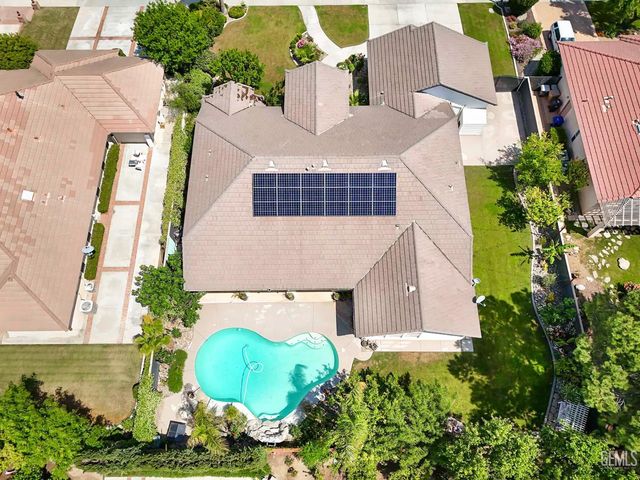 10505 Finchley Drive, Bakersfield, CA 93311