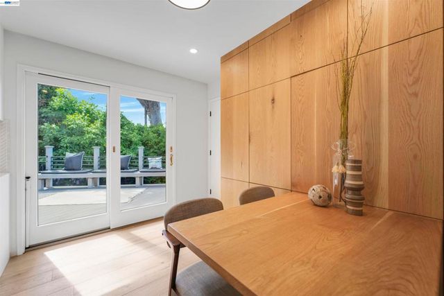 3740 Sky Ct, San Mateo, CA 94403