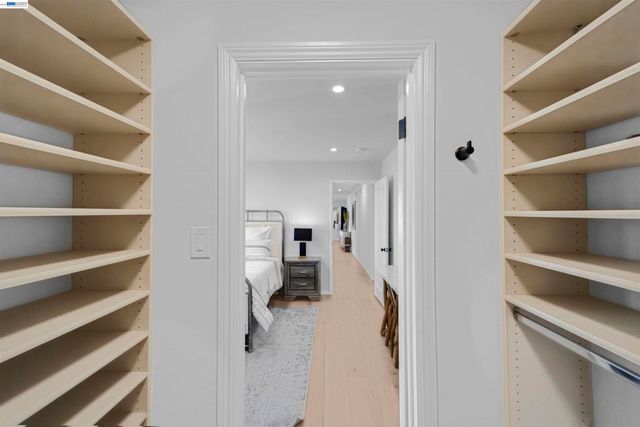 3740 Sky Ct, San Mateo, CA 94403