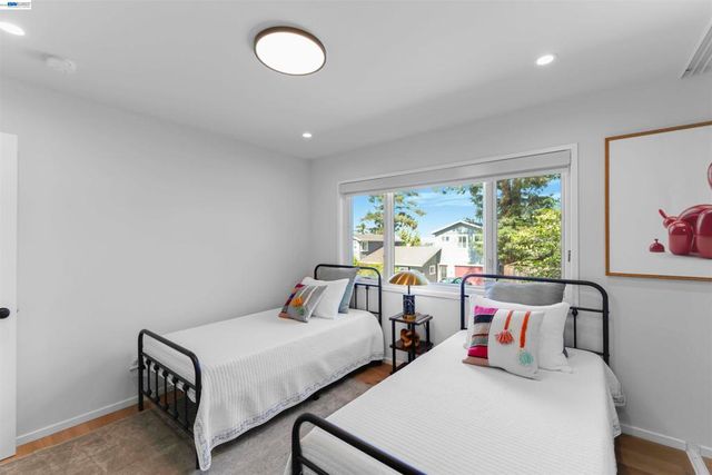 3740 Sky Ct, San Mateo, CA 94403