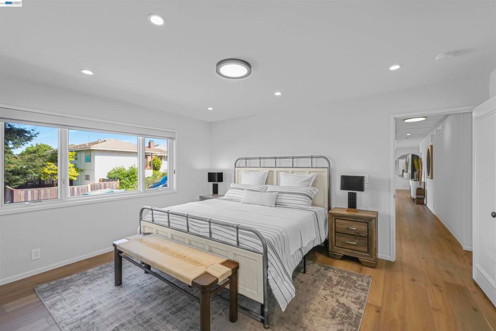 Image 35 of property listing at 3740 Sky Ct, San Mateo, CA 94403