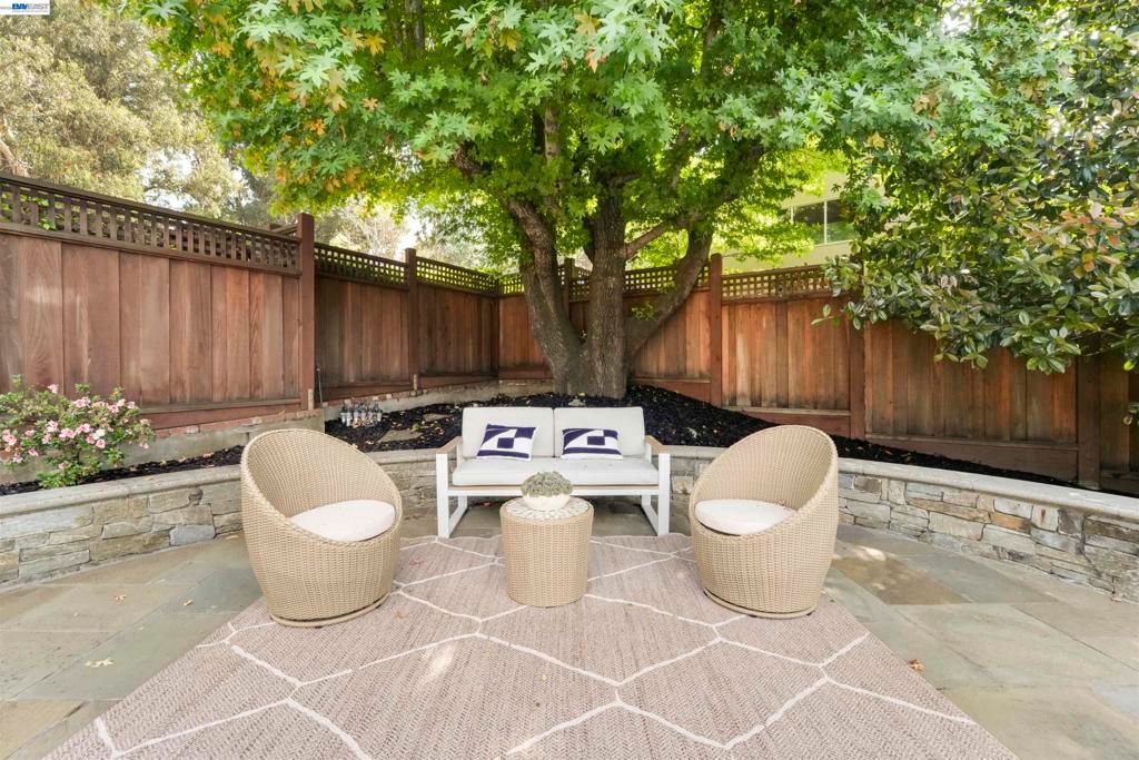 Image 52 of property listing at 3740 Sky Ct, San Mateo, CA 94403