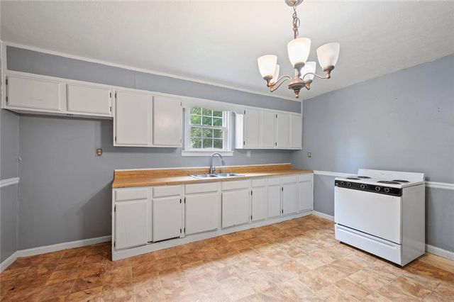 6225 Cooper Street, Douglasville, GA 30134
