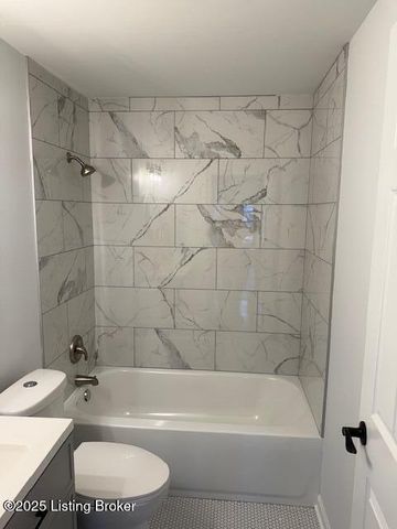 5328 Devers Ave, Louisville, KY 40214