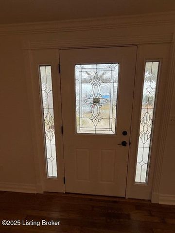 5328 Devers Ave, Louisville, KY 40214