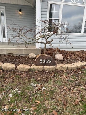 5328 Devers Ave, Louisville, KY 40214