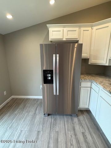 5328 Devers Ave, Louisville, KY 40214