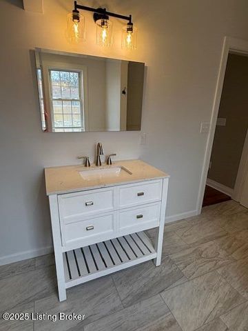 5328 Devers Ave, Louisville, KY 40214