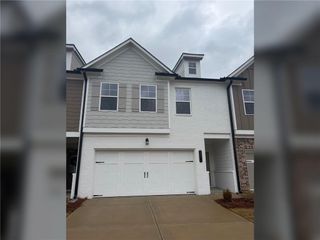5274 Fox Den Road, Oakwood, GA 30566