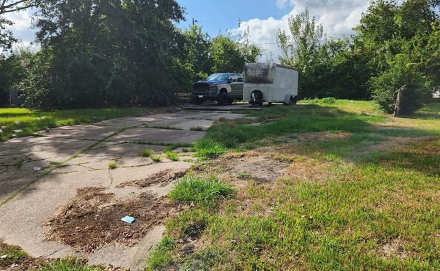 7414 Marilyn Lane, Houston, TX 77016