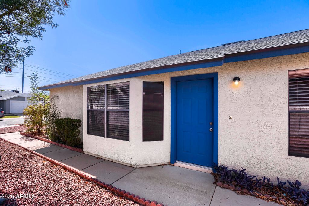 11820 N 75TH Drive, Peoria, AZ 85345 — photo 5