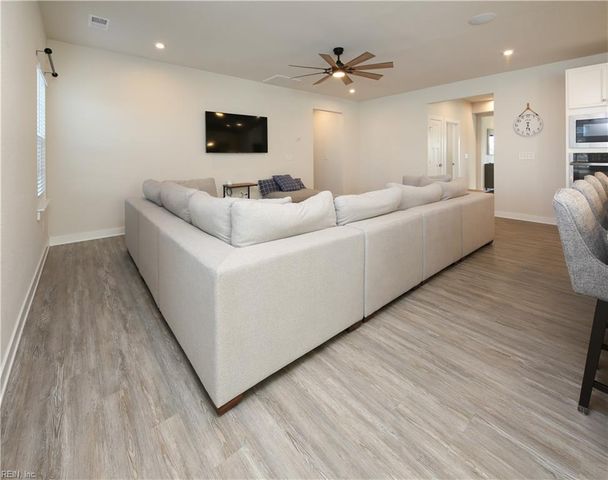 410 Green Lake RD, Moyock, NC 27958