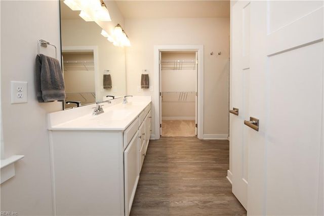 410 Green Lake RD, Moyock, NC 27958