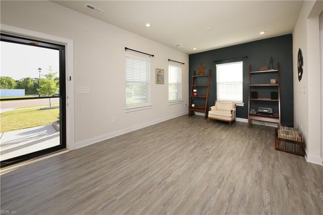 410 Green Lake RD, Moyock, NC 27958