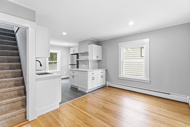 9 Washington Street, Concord, NH 03301