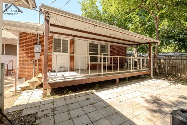 1659 SPEEDWAY AVENUE, Wichita Falls, TX 76301