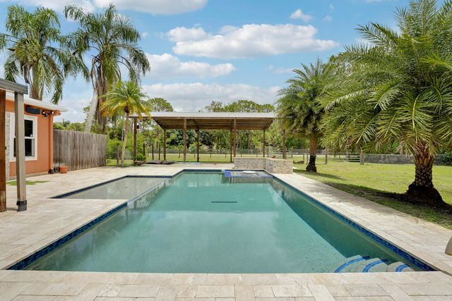 18020 46th Court N, The Acreage, FL 33470