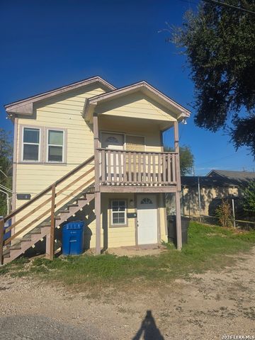 803 W LULLWOOD AVE, San Antonio, TX 78212