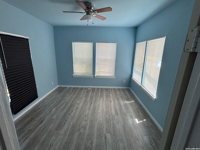 803 W LULLWOOD AVE, San Antonio, TX 78212