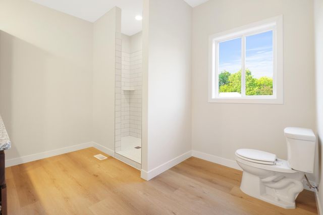 31079 Magnolia Ridge Way, Lindstrom, MN 55045