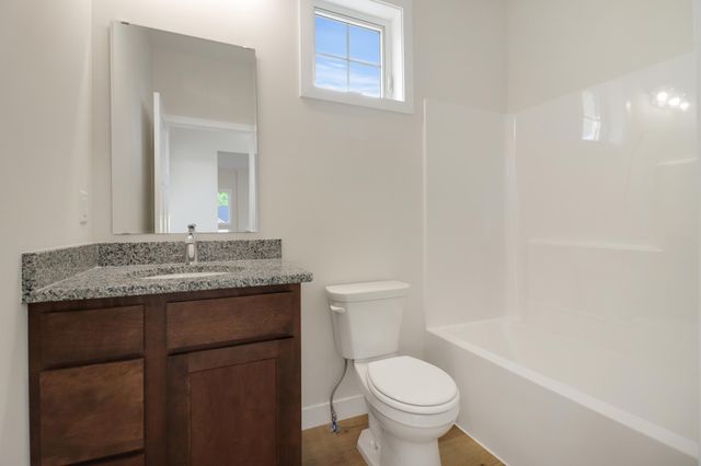 31079 Magnolia Ridge Way, Lindstrom, MN 55045