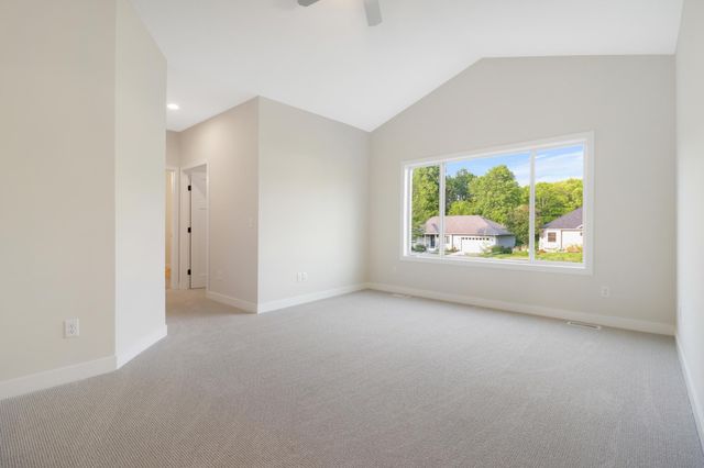 31079 Magnolia Ridge Way, Lindstrom, MN 55045