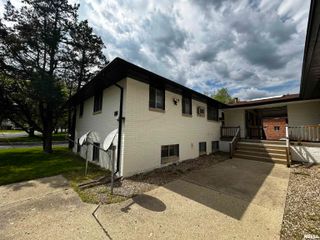 2613 W Wardcliffe Dr Apt D, Peoria, IL 61604