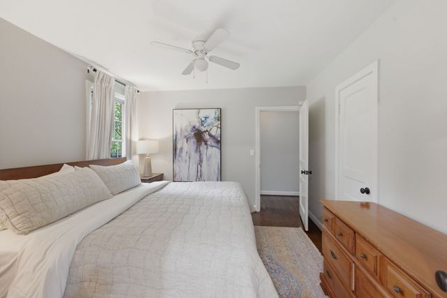 5621 Knob Rd, Nashville, TN 37209