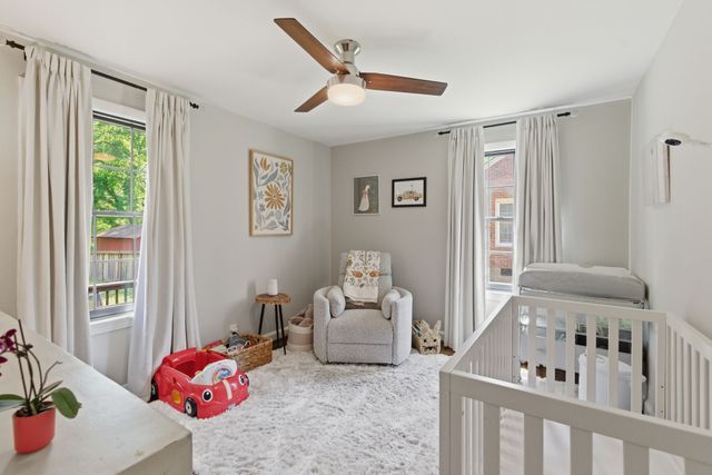 5621 Knob Rd, Nashville, TN 37209