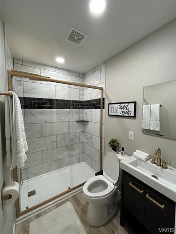 207 Home Avenue, St James, MO 65559