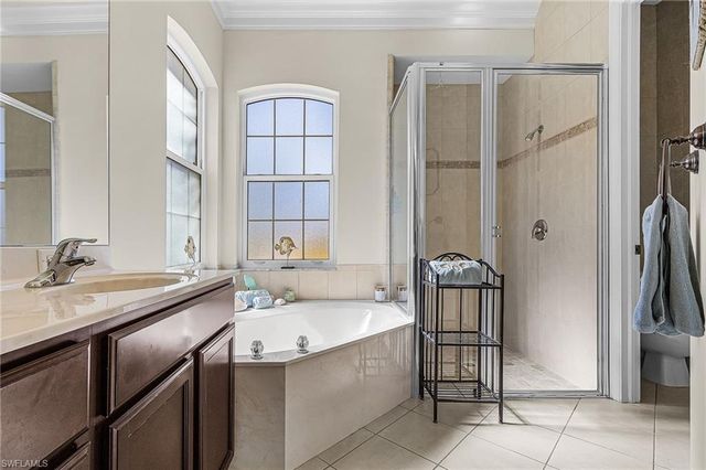 4311 SW 25th PL, Cape Coral, FL 33914