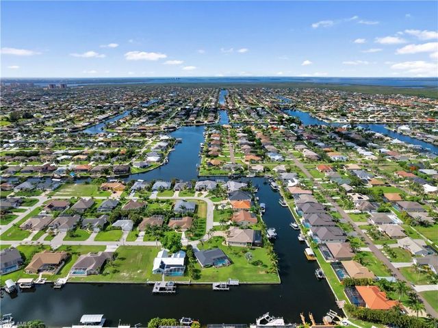 4311 SW 25th PL, Cape Coral, FL 33914