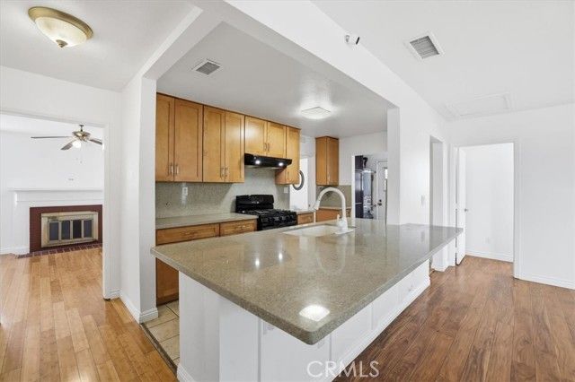 5111 Arlington Avenue, Riverside, CA 92504