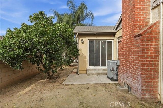 5111 Arlington Avenue, Riverside, CA 92504