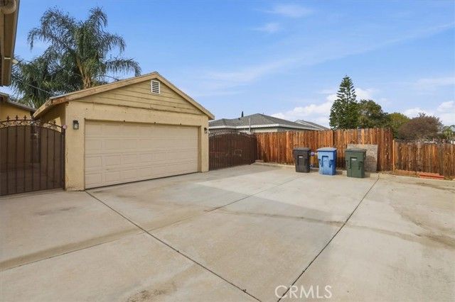 5111 Arlington Avenue, Riverside, CA 92504