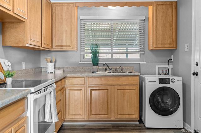 817 Fulton Street, Aurora, CO 80010