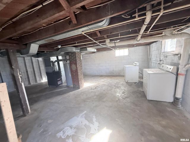 331 N 4TH Street, Mt Vernon, IL 62864