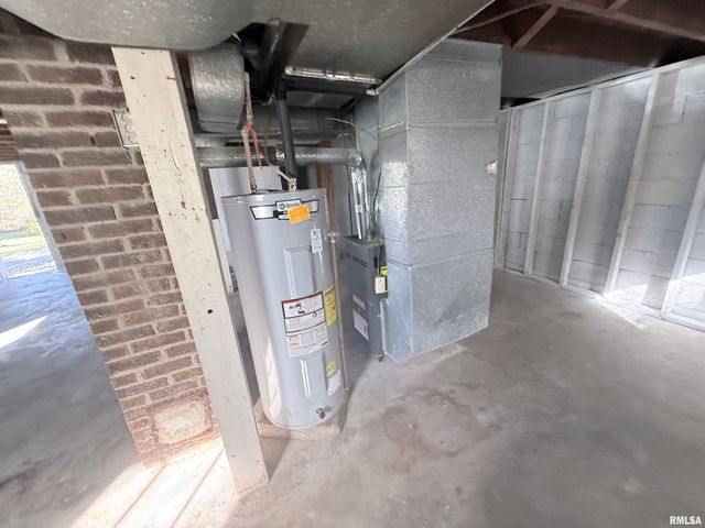 331 N 4TH Street, Mt Vernon, IL 62864