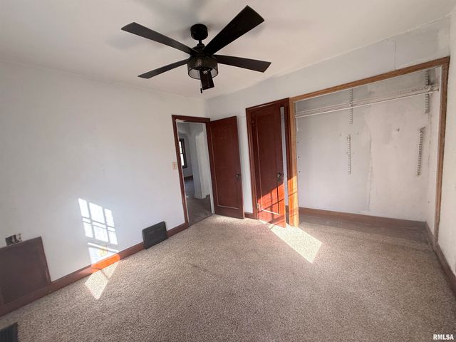 331 N 4TH Street, Mt Vernon, IL 62864