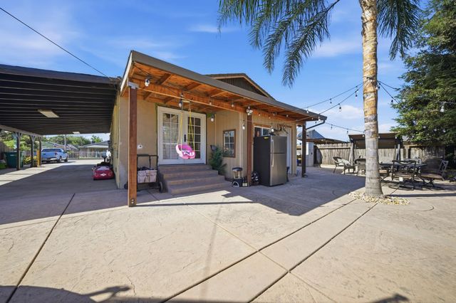 1935 E 13th St, Stockton, CA 95206