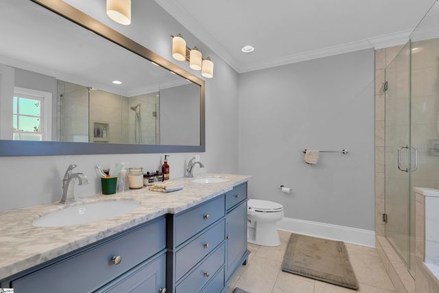 212 Sun Garden Court, Greenville, SC 29615