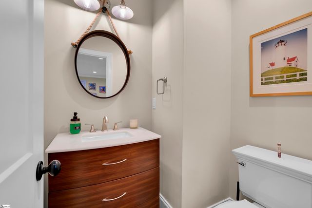 212 Sun Garden Court, Greenville, SC 29615