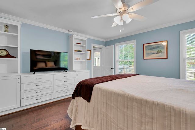 212 Sun Garden Court, Greenville, SC 29615