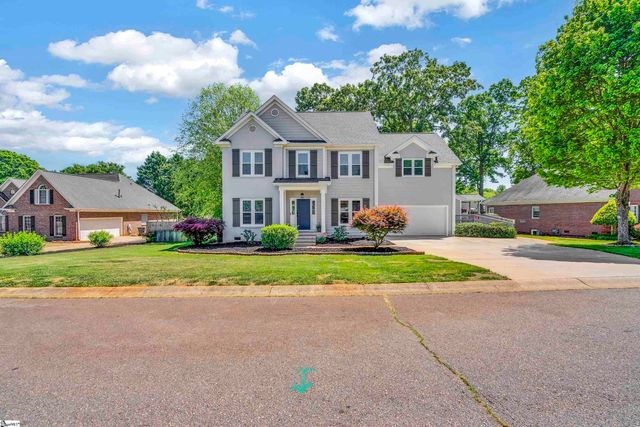 212 Sun Garden Court, Greenville, SC 29615