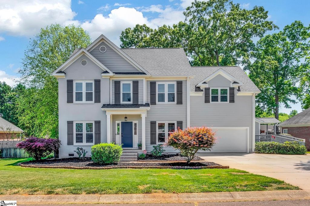 212 Sun Garden Court, Greenville, SC 29615