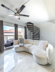 300 NW 42nd Ave 610, Miami, FL 33126