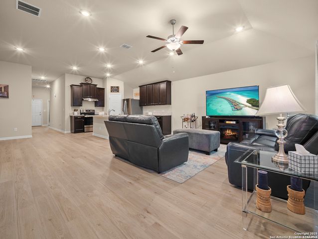 4311 Southton Woods, San Antonio, TX 78223