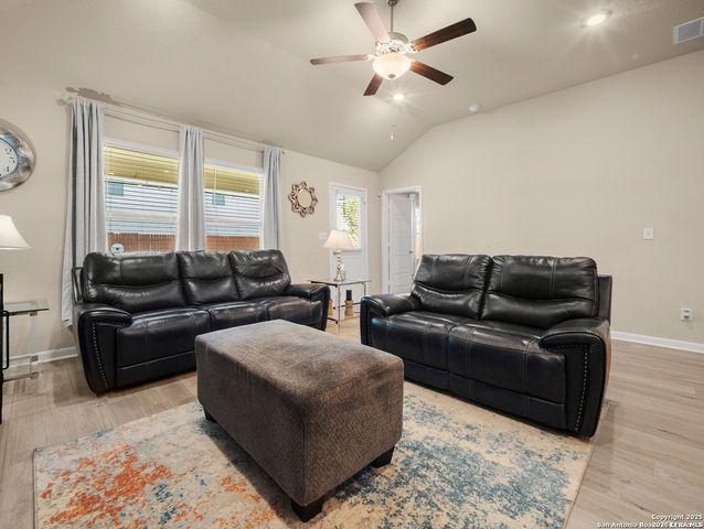 4311 Southton Woods, San Antonio, TX 78223