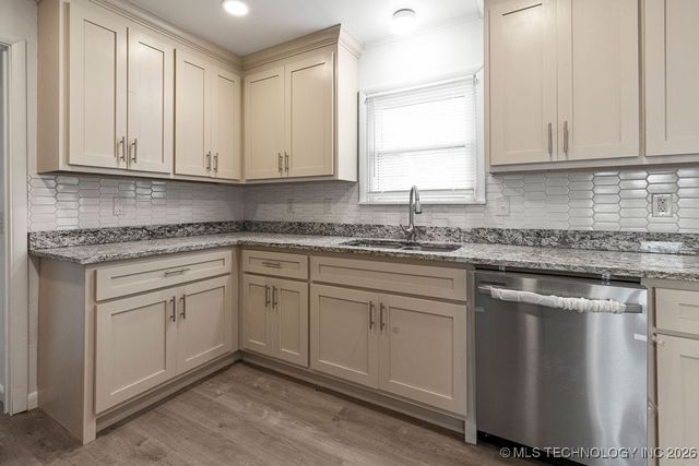 530 N Adair Street, Vinita, OK 74301